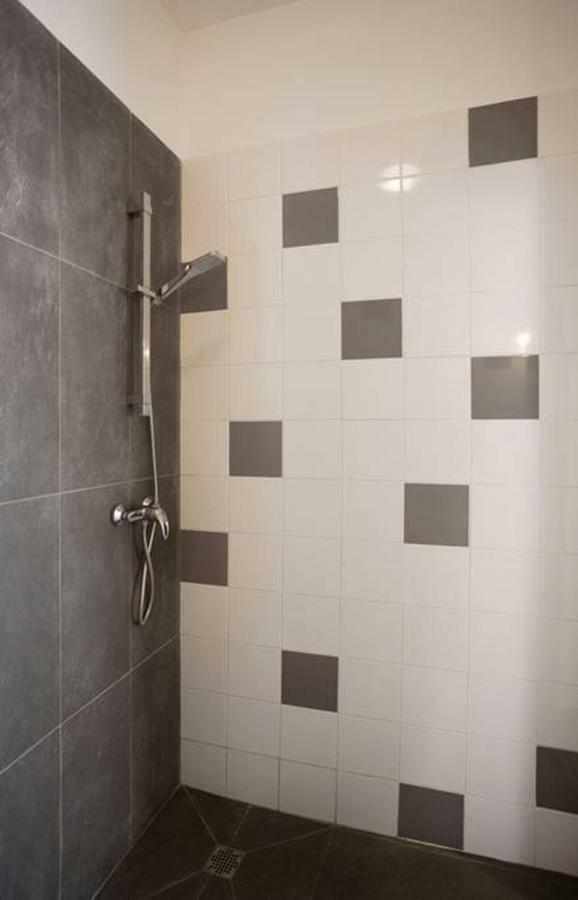 Gregbnb - Filet Suspendu ! - Parking Inclus - Climatise - Wifi -15Min Gare Toulon Ngoại thất bức ảnh